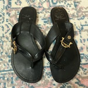 Tory Burch black flip flop Sandles